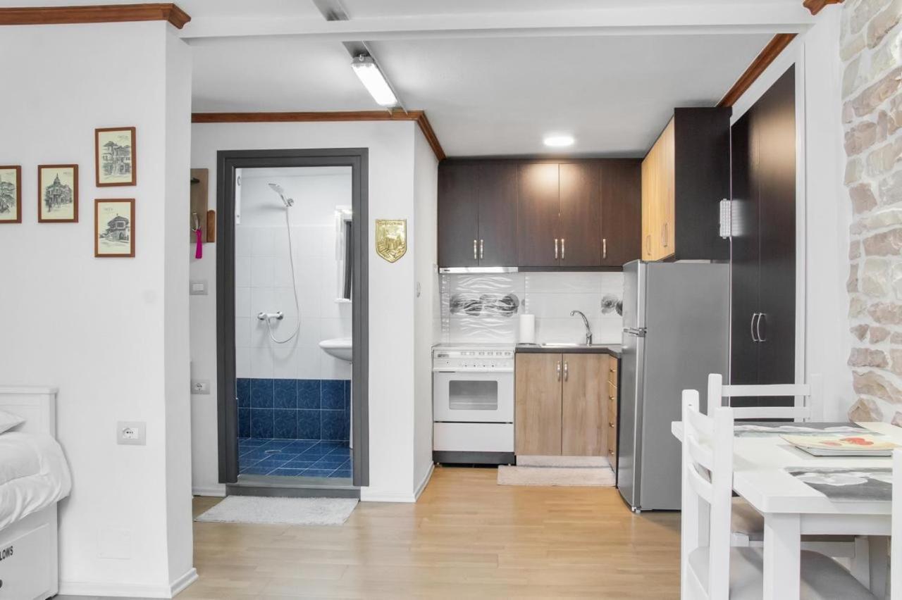 Solhouse Apartment Gjirokaster Ngoại thất bức ảnh